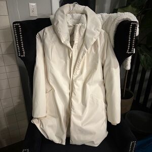 Wilfred (Aritzia) Cocoon Parka - small